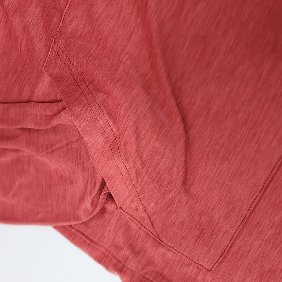 SPYDER ACTIVE MEN'S LARGE TSHIRT WITH HOODIE, RED COLOR - Picture 10 of 13